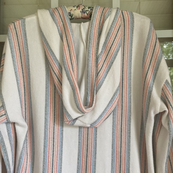 ROXY PONCHO ๐๐๏ธ - Picture 6 of 9